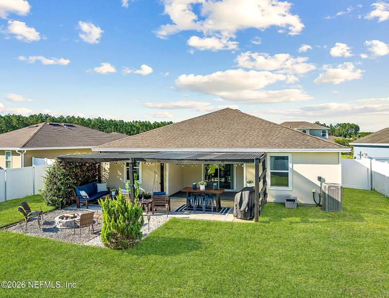 4 bedroom Single Family Residence at 77707 Lumber Creek Boulevard, Lumber Creek, Yulee — photo 4