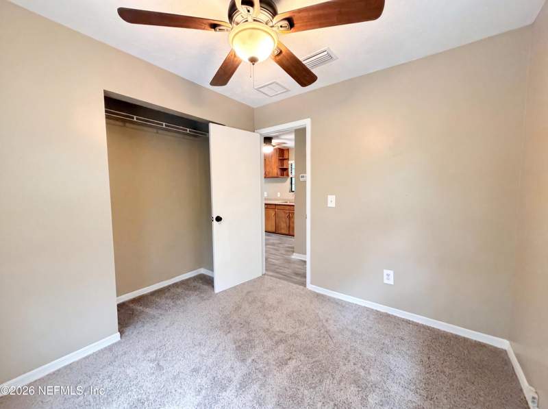 3 bedroom Single Family Residence at 94 Conifer Circle, Evergreen Acres, Middleburg — photo 4