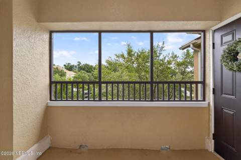 8539 Gate Parkway #433, Jacksonville FL - photo 18 of 94