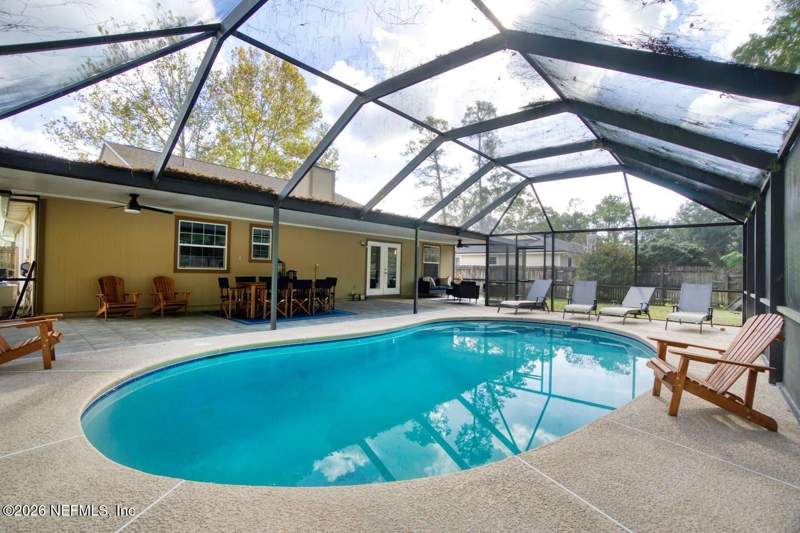 3 bedroom Single Family Residence at 4293 Walnut Bend, Huntington Forest, Jacksonville — photo 2