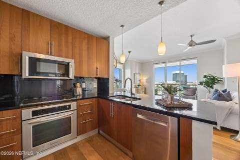 1431 Riverplace Boulevard #1501, Jacksonville FL - photo 6 of 64