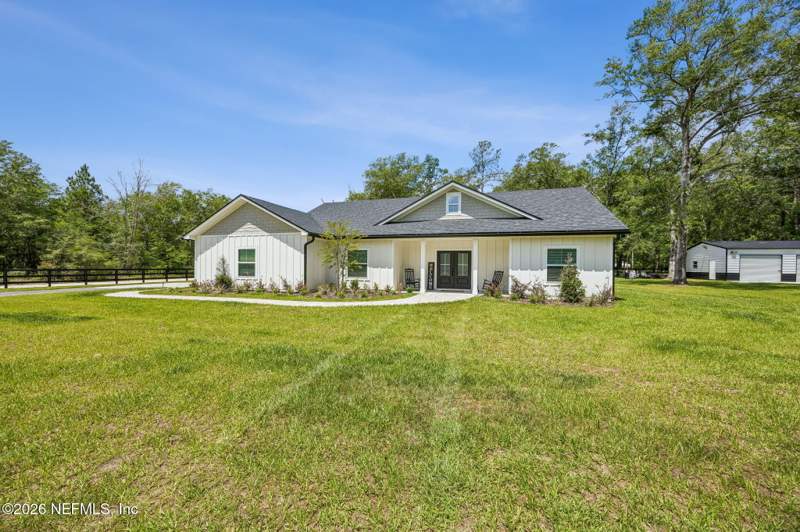 3 bedroom Single Family Residence at 6141 Charlie Rowe Drive, Macclenny, Macclenny — photo 4