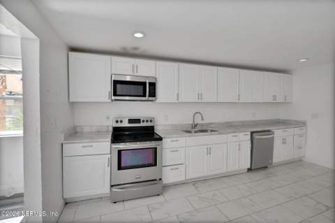 1158 Pacetti Street, Jacksonville FL - photo 12 of 49
