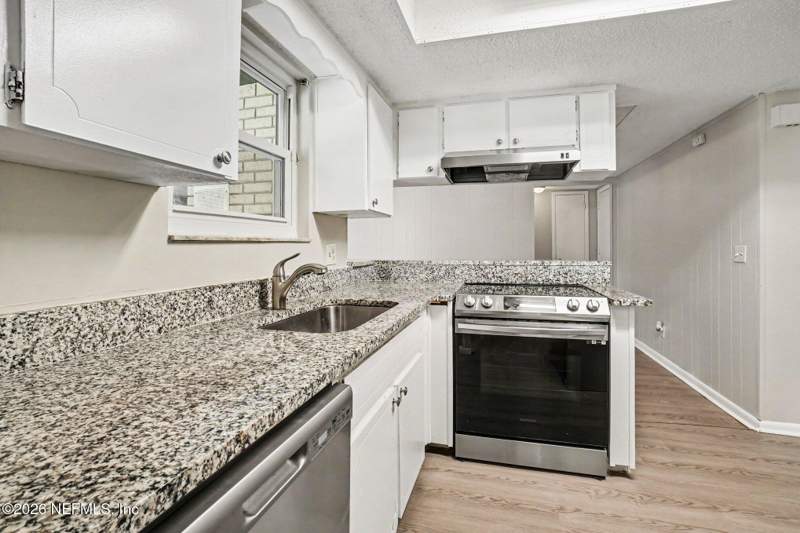 3 bedroom Single Family Residence at 11427 Yellow Tail Court, Turtle Creek Village, Jacksonville — photo 5
