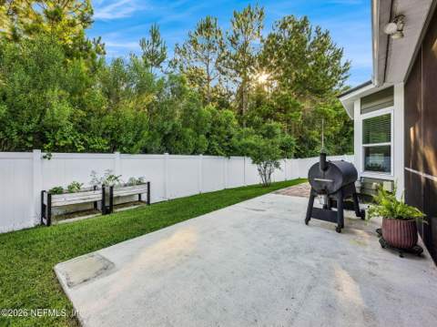 79425 Plummers Creek Drive, Yulee FL - photo 24 of 36