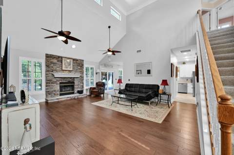15330 Landmark Court, Jacksonville FL - photo 14 of 67