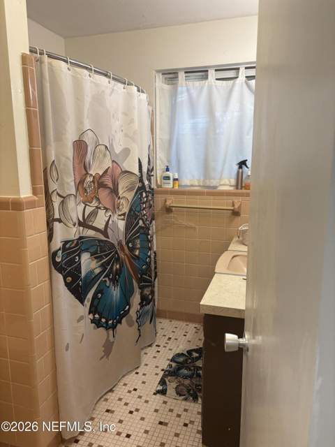 1311 Grandview Drive, Jacksonville FL - photo 20 of 35