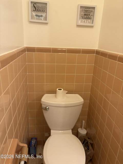 1311 Grandview Drive, Jacksonville FL - photo 21 of 35