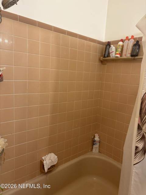 1311 Grandview Drive, Jacksonville FL - photo 22 of 35