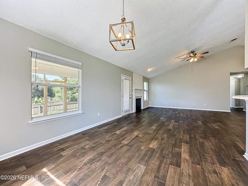 3 bedroom Single Family Residence at 8672 Bandera Circle, Charlesgate, Jacksonville — photo 5