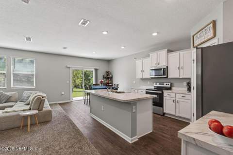 75588 Bridgewater Drive, Yulee FL - photo 10 of 59