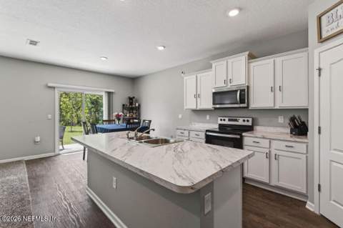 75588 Bridgewater Drive, Yulee FL - photo 11 of 59