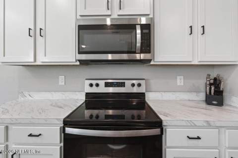 75588 Bridgewater Drive, Yulee FL - photo 14 of 59