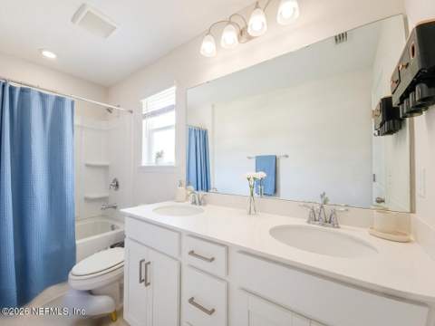 13011 Holsinger Boulevard, Jacksonville FL - photo 11 of 22