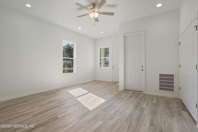 3 bedroom Single Family Residence at 11165 Joel Street, Roberts, Jacksonville — photo 3