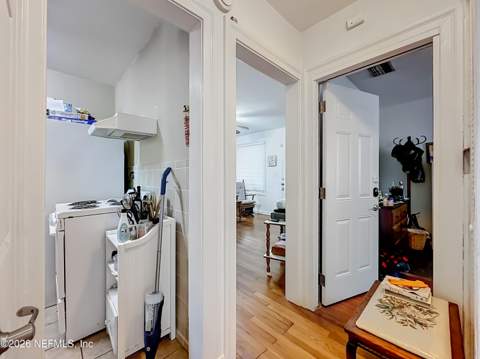 271 E 48th Street, Jacksonville FL - photo 12 of 36
