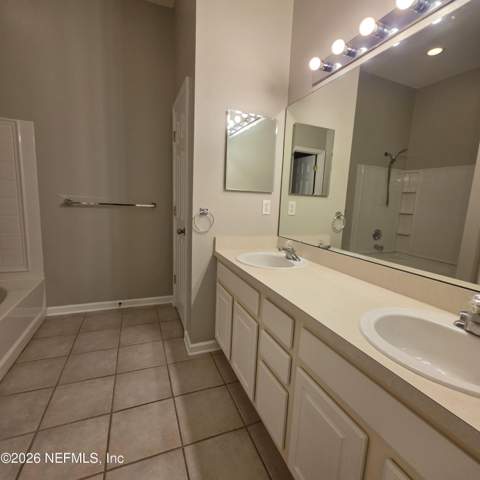 5875 Parkstone Crossing Drive, Jacksonville FL - photo 21 of 26