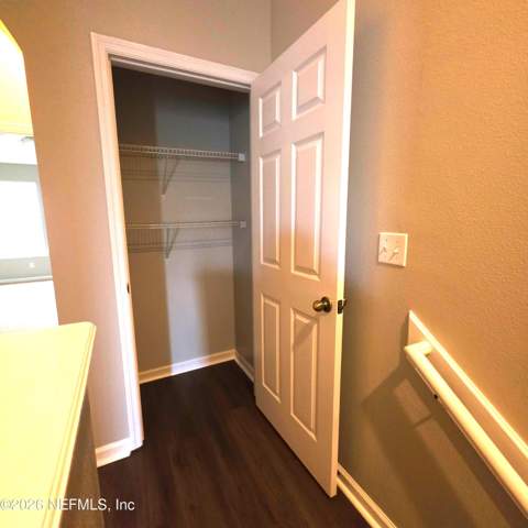 5875 Parkstone Crossing Drive, Jacksonville FL - photo 7 of 26