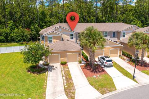 446 Servia Drive, Jacksonville FL - photo 8 of 44