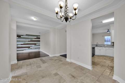 2599 Bentshire Drive, Jacksonville FL - photo 10 of 38