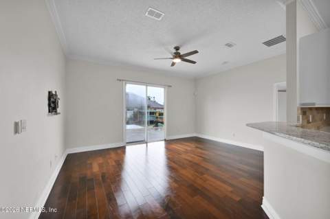 2599 Bentshire Drive, Jacksonville FL - photo 17 of 38
