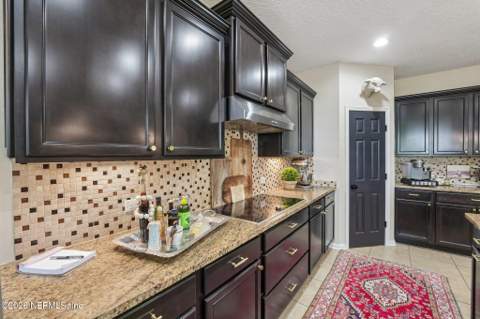 16713 Oak Preserve Drive, Jacksonville FL - photo 21 of 61