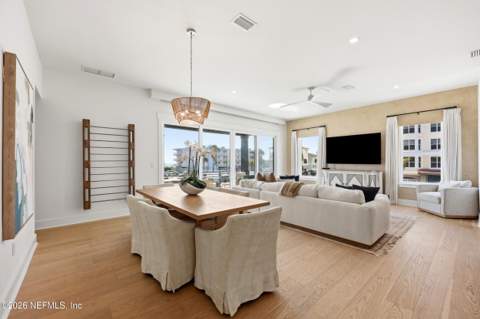 105 N 11th Avenue, Jacksonville Beach FL - photo 16 of 51