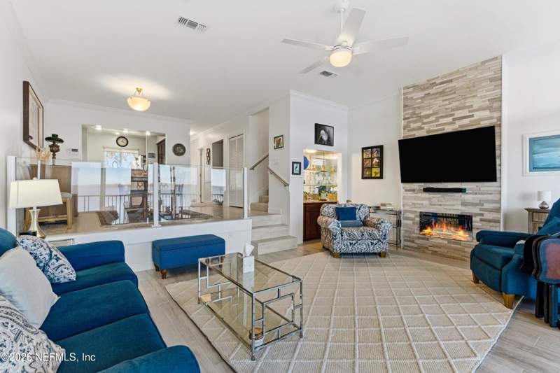 4 bedroom Townhouse at 315 Scenic Point Lane, The Point, Fleming Island — photo 3