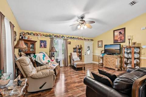 37153 S Pine Street, Hilliard FL - photo 11 of 51