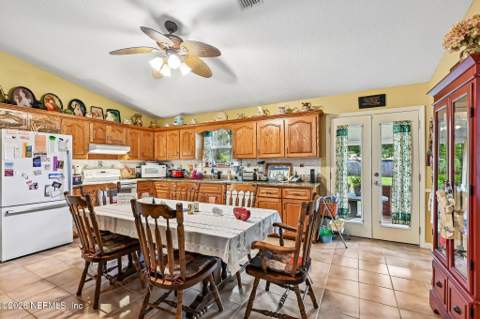 37153 S Pine Street, Hilliard FL - photo 9 of 51