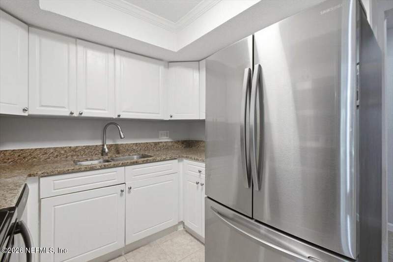 2 bedroom Condominium at 3864 La Mirada Drive #5, Colony At San Jose, Jacksonville — photo 5