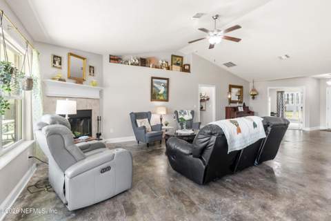 4415 Tall Pines Lane, Middleburg FL - photo 8 of 62
