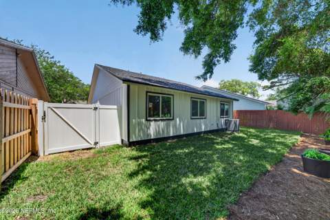 2179 Fairway Villas Lane, Atlantic Beach FL - photo 20 of 46