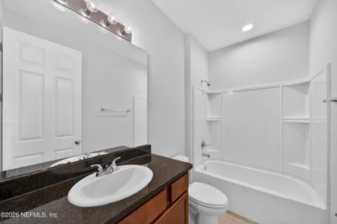 6342 Blakely Drive, Jacksonville FL - photo 23 of 42