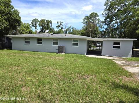 7056 Sonora Drive, Jacksonville FL - photo 19 of 22