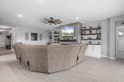 3001 Granary Park Avenue, Green Cove Springs FL - photo 8 of 67