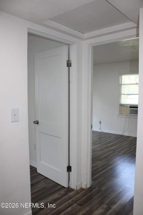 3661 Cascade Road, Jacksonville FL - photo 10 of 19