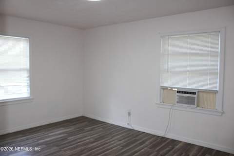 3661 Cascade Road, Jacksonville FL - photo 11 of 19