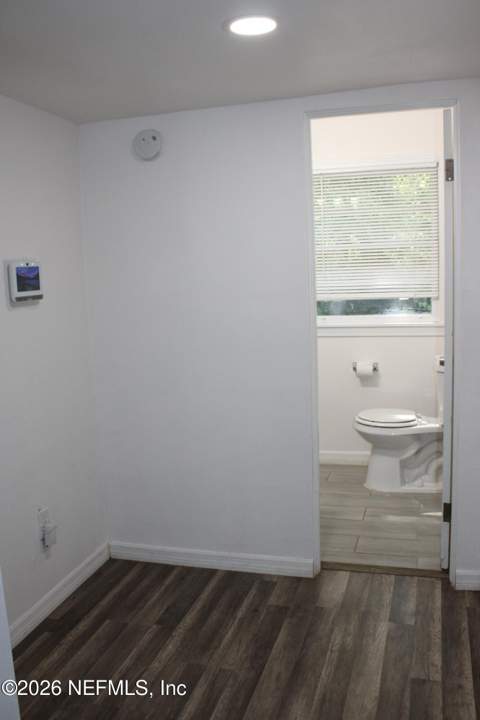 3661 Cascade Road, Jacksonville FL - photo 12 of 19