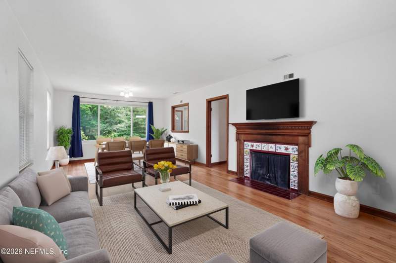 3 bedroom Single Family Residence at 2131 Bartram Road, St Nicholas, Jacksonville — photo 5