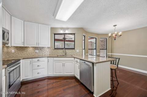 2834 Circle Ridge Drive, Orange Park FL - photo 13 of 45