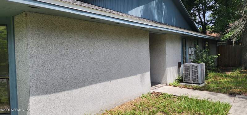 3 bedroom Townhouse at 5011 S Fulham Road, Kensington Park, Jacksonville — photo 2