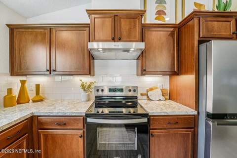 1380 Panther Preserve Parkway, Jacksonville FL - photo 10 of 28