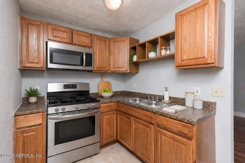 2 bedroom Condominium at 4417 Ken Knight Drive, Washington Heights, Jacksonville — photo 3