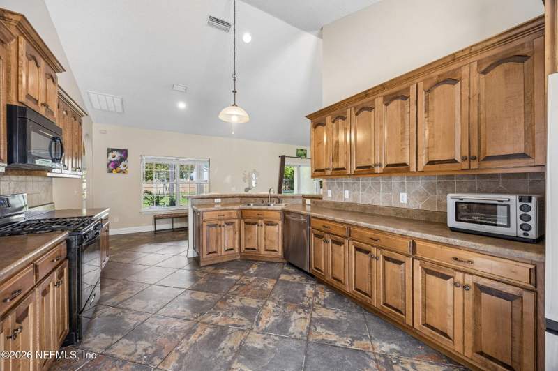 3 bedroom Single Family Residence at 97040 Rhianna Lane, Yulee, Yulee — photo 5