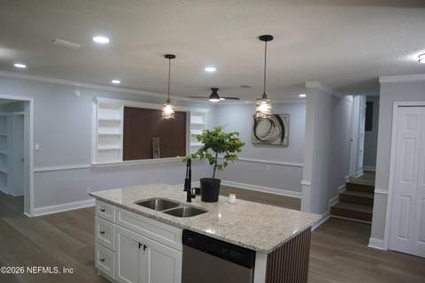 2860 Emily Lane, Jacksonville FL - photo 10 of 33