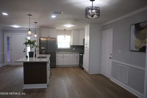 2860 Emily Lane, Jacksonville FL - photo 9 of 33