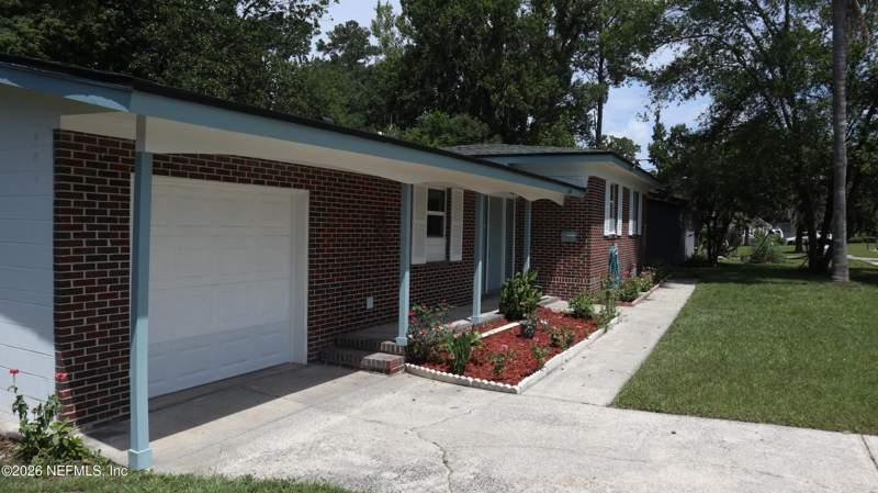 4 bedroom Single Family Residence at 2860 Emily Lane, San Souci Terrace, Jacksonville — photo 2