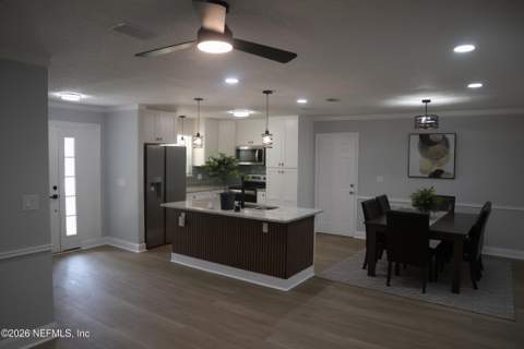 2860 Emily Lane, Jacksonville FL - photo 7 of 33