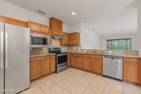 186 Covered Creek Drive, Ponte Vedra FL - photo 10 of 58
